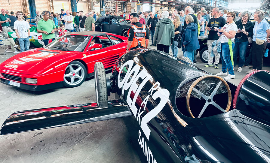Ferrari trifft RAK II