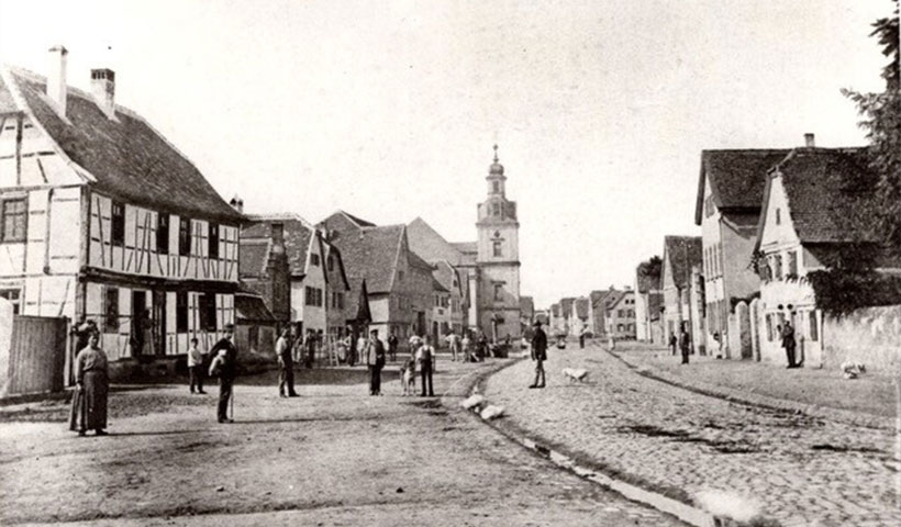 Historische Aufnahme mit Blick auf die Stadtkirche